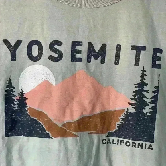 Yosemite Vintage Inspired T-Shirt - Picture 2 of 6